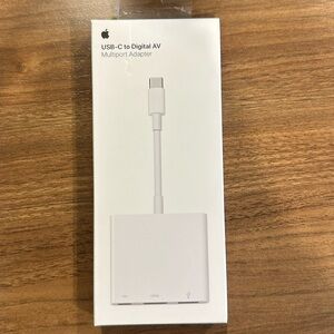 New: Apple USB-C to Digital AV
